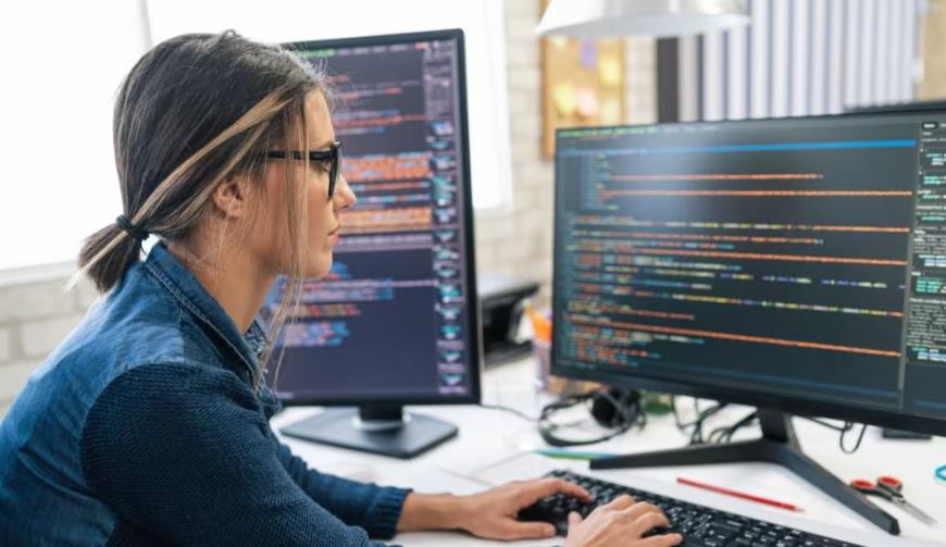 嘉峪小程序开发公司：DevOps与BI工具生命周期管理的深度融合